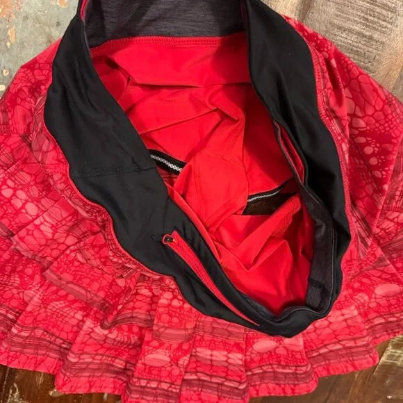 Lululemon Pleated Pace Setter Skirt Skort Size 6 - Picture 4 of 4